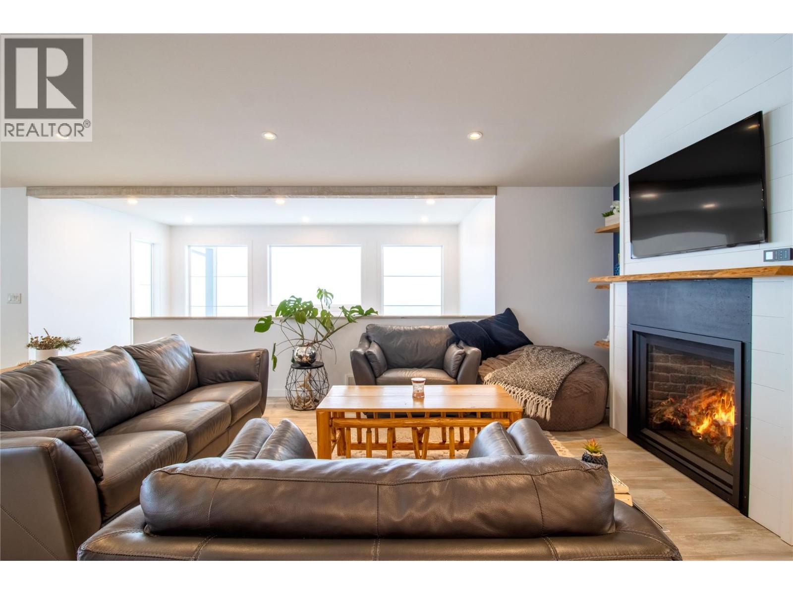 2521 Panoramic Way, Blind Bay, British Columbia  V0E 1H0 - Photo 18 - 10360323