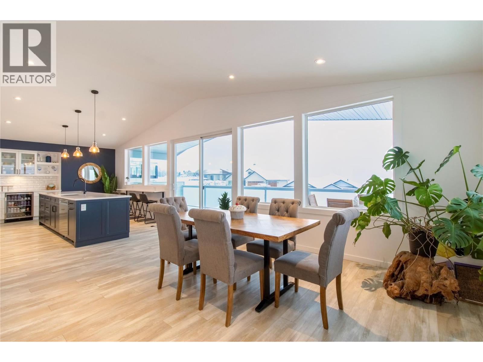 2521 Panoramic Way, Blind Bay, British Columbia  V0E 1H0 - Photo 4 - 10360323