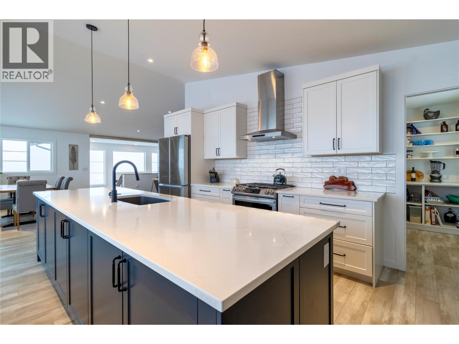 2521 Panoramic Way, Blind Bay, British Columbia  V0E 1H0 - Photo 9 - 10360323
