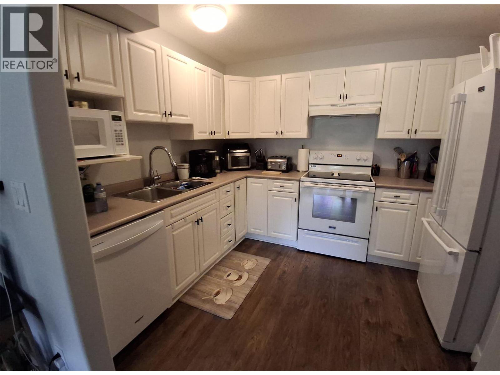 743 Okanagan Avenue Unit# 301, Chase, British Columbia  V0E 1M0 - Photo 4 - 10360741