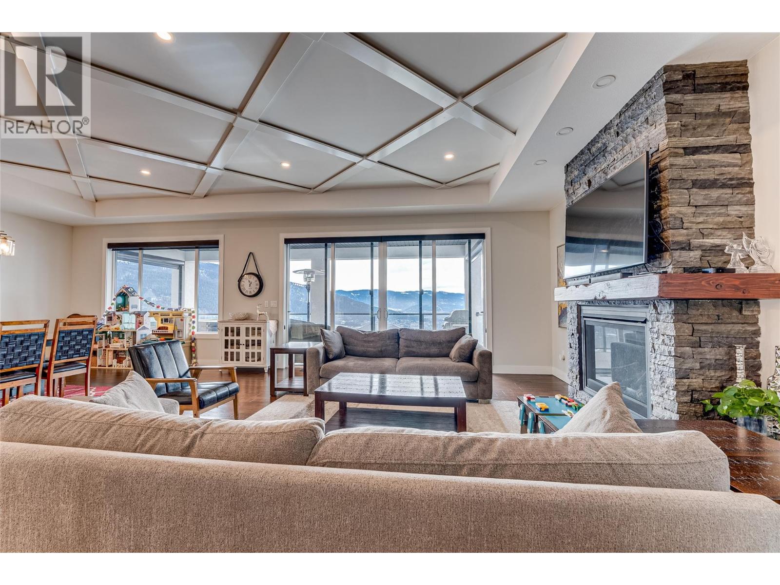 7429 Sun Peaks Drive, Vernon, British Columbia  V1B 4C7 - Photo 15 - 10360007