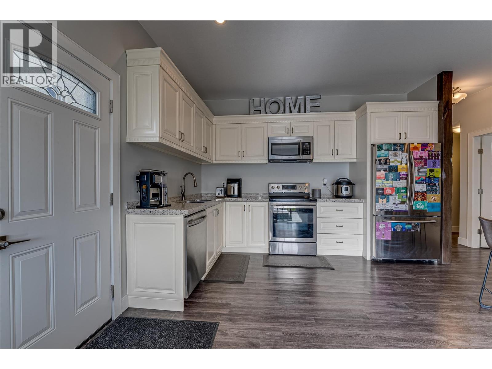 7429 Sun Peaks Drive, Vernon, British Columbia  V1B 4C7 - Photo 41 - 10360007
