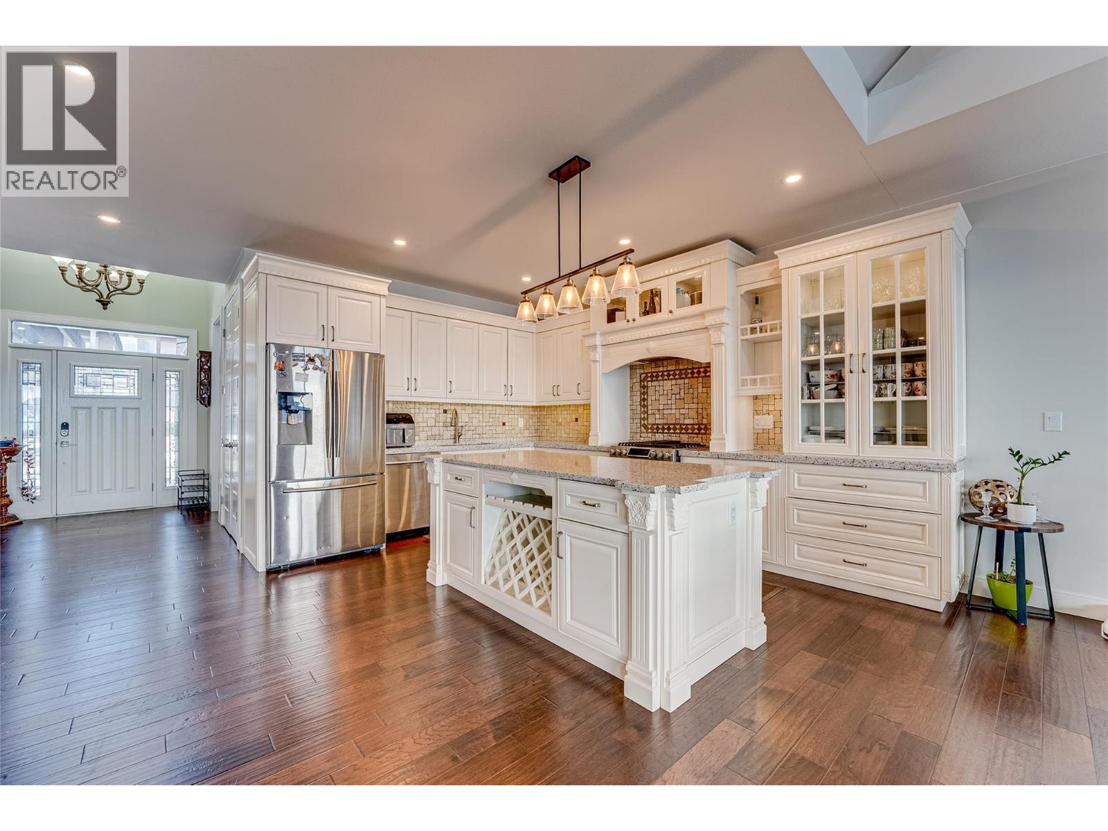 7429 Sun Peaks Drive, Vernon, British Columbia  V1B 4C7 - Photo 7 - 10360007