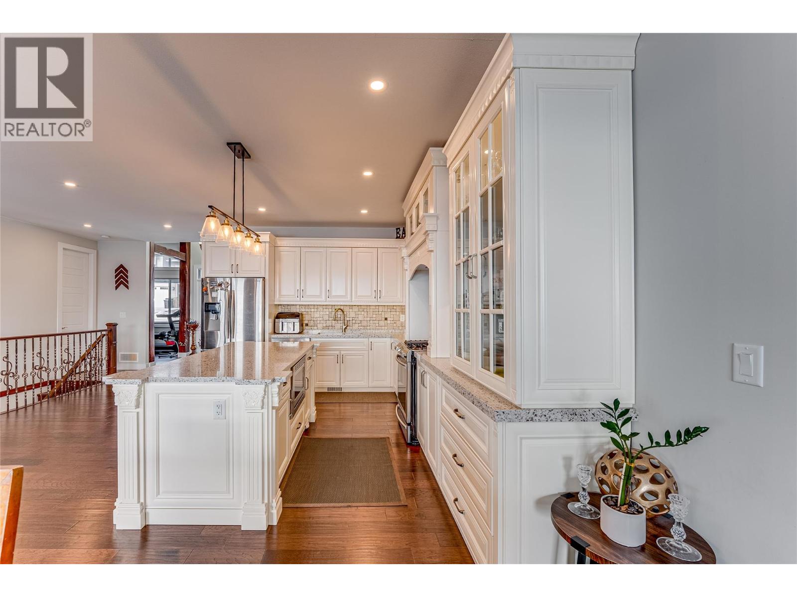 7429 Sun Peaks Drive, Vernon, British Columbia  V1B 4C7 - Photo 8 - 10360007