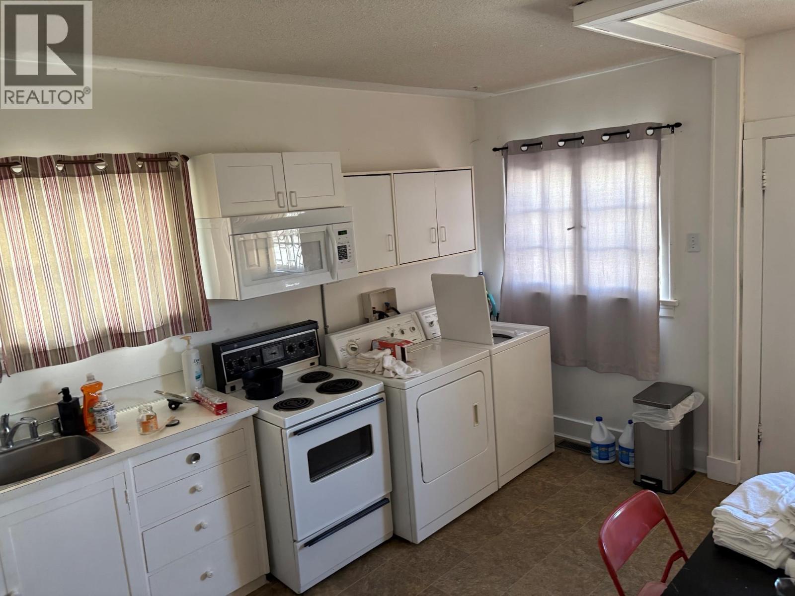 157 Wade Avenue W, Penticton, British Columbia  V2A 1T7 - Photo 7 - 10360829