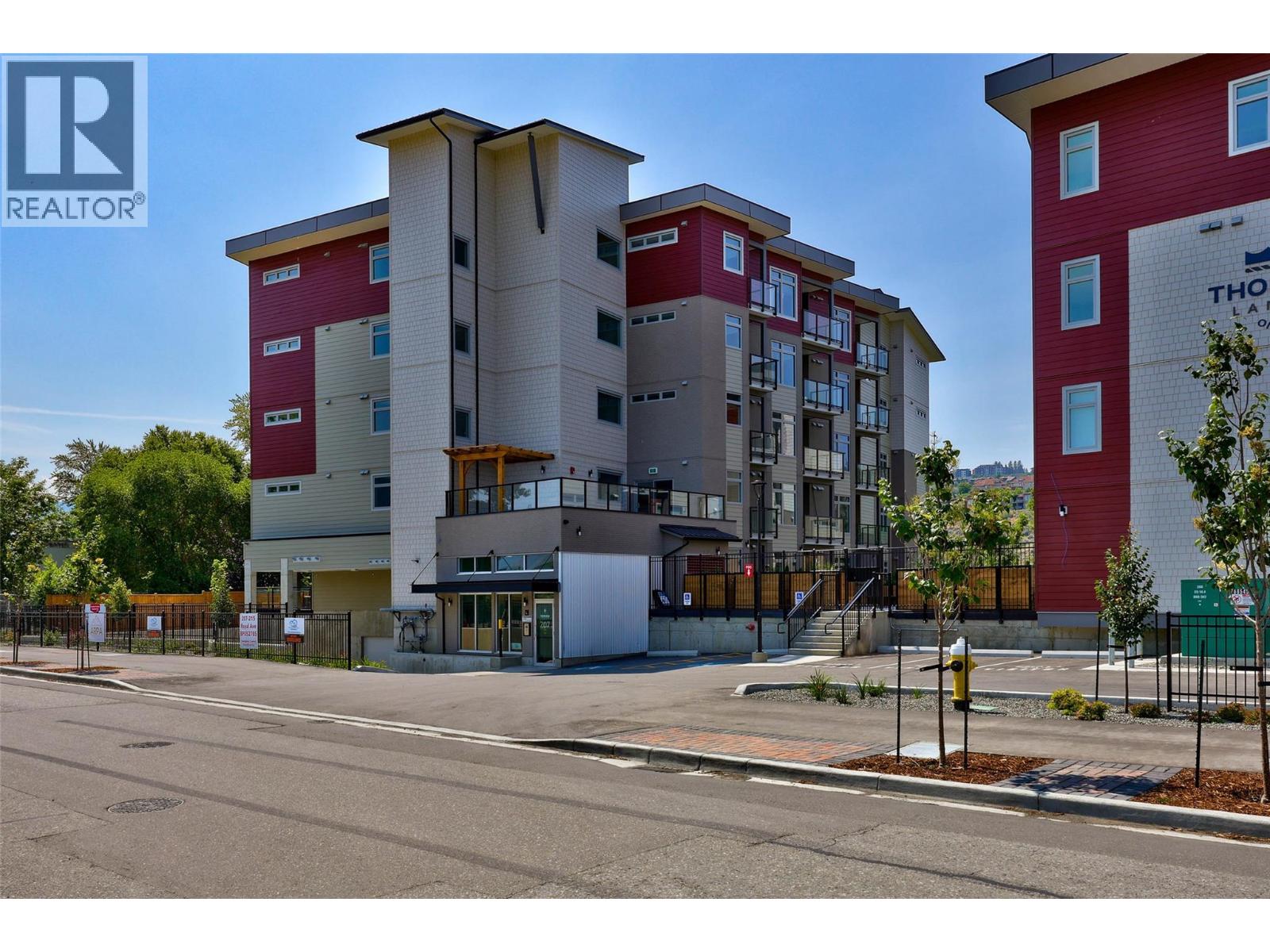 207/215 Royal Avenue, Kamloops, British Columbia  V2H 1T7 - Photo 6 - 10360740