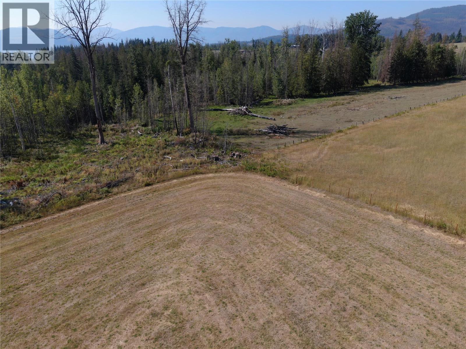 Daline Road, Celista, British Columbia  V0E 1M6 - Photo 10 - 10360940