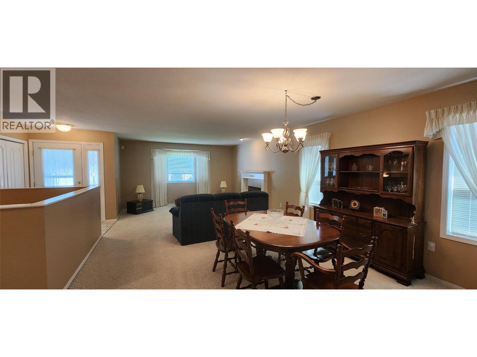 7661 Crema Drive, Trail, British Columbia  V1R 2Y8 - Photo 11 - 10360684