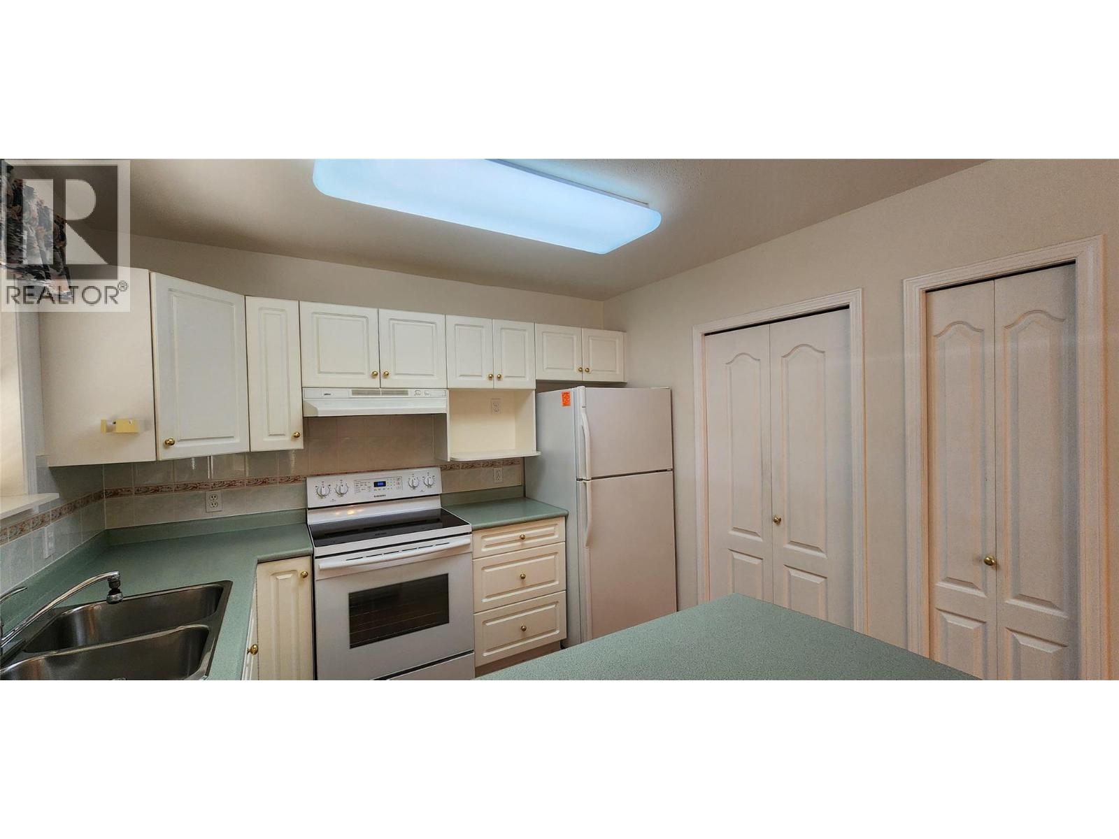 7661 Crema Drive, Trail, British Columbia  V1R 2Y8 - Photo 19 - 10360684