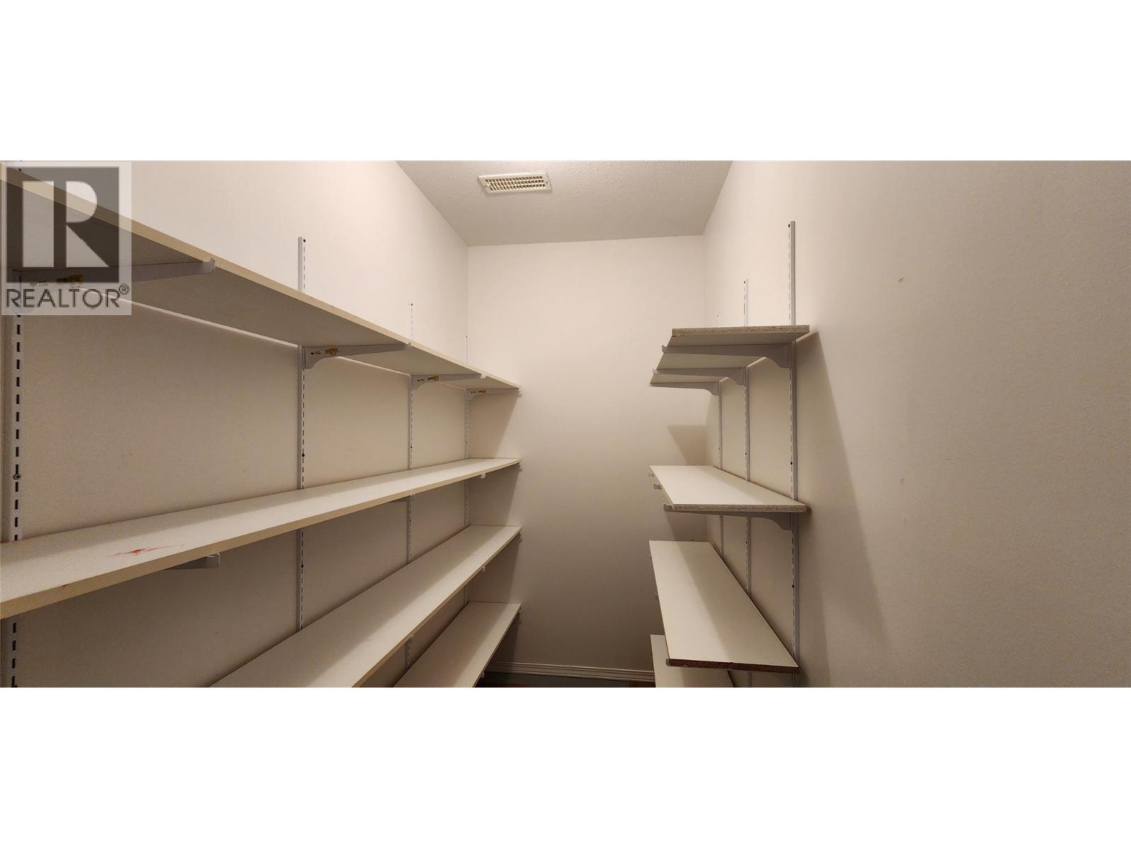 7661 Crema Drive, Trail, British Columbia  V1R 2Y8 - Photo 35 - 10360684