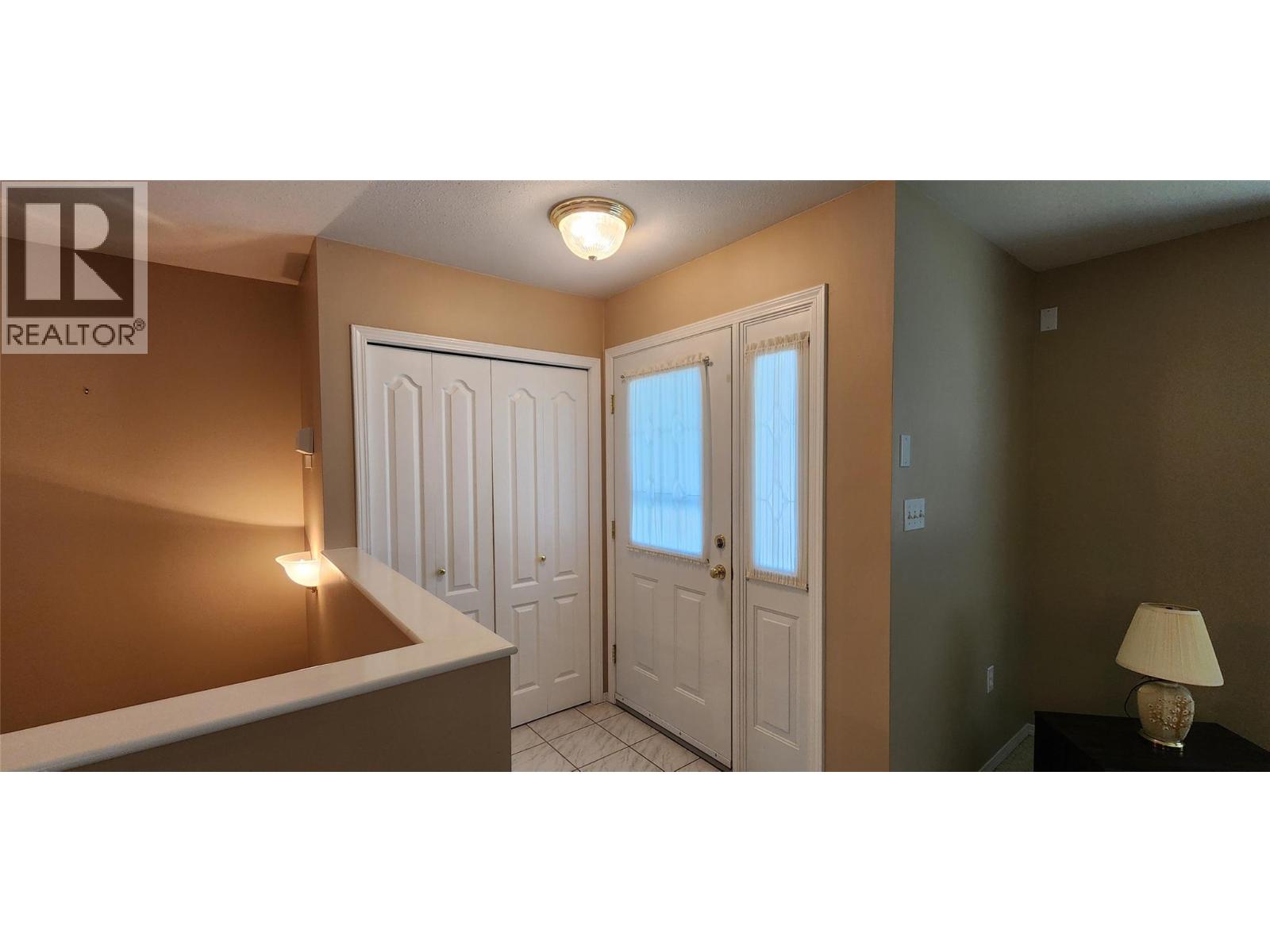 7661 Crema Drive, Trail, British Columbia  V1R 2Y8 - Photo 9 - 10360684