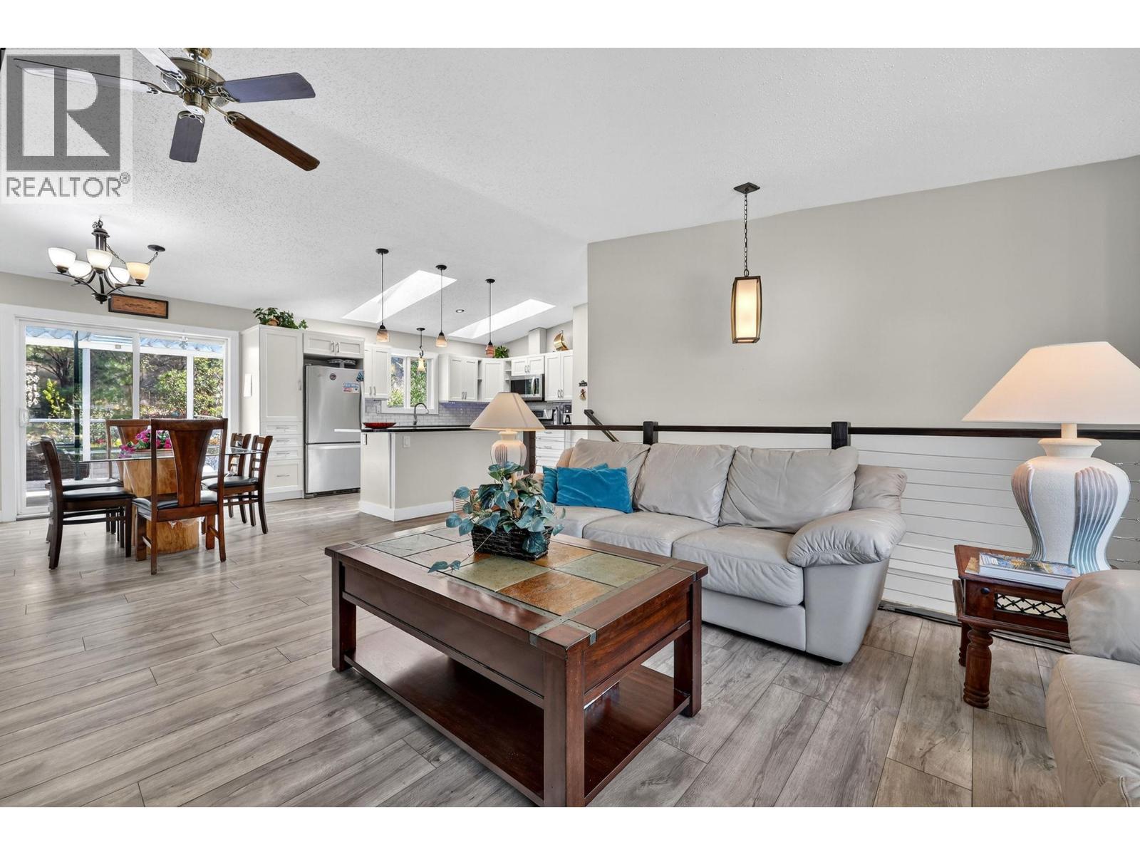 1742 Duncan Avenue E, Penticton, British Columbia  V2A 7E7 - Photo 12 - 10360654