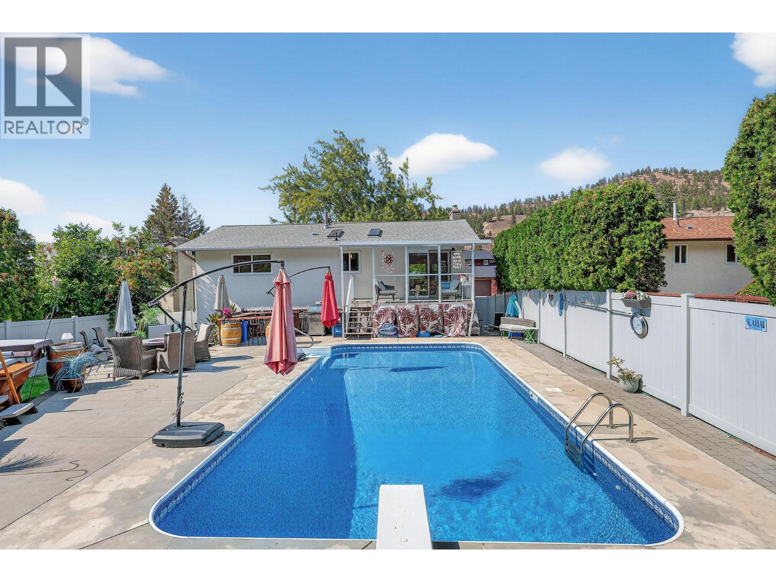 1742 Duncan Avenue E, Penticton, British Columbia  V2A 7E7 - Photo 39 - 10360654