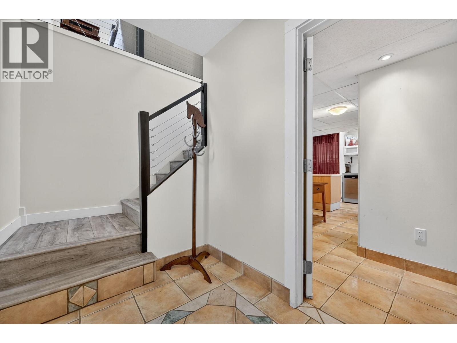 1742 Duncan Avenue E, Penticton, British Columbia  V2A 7E7 - Photo 64 - 10360654