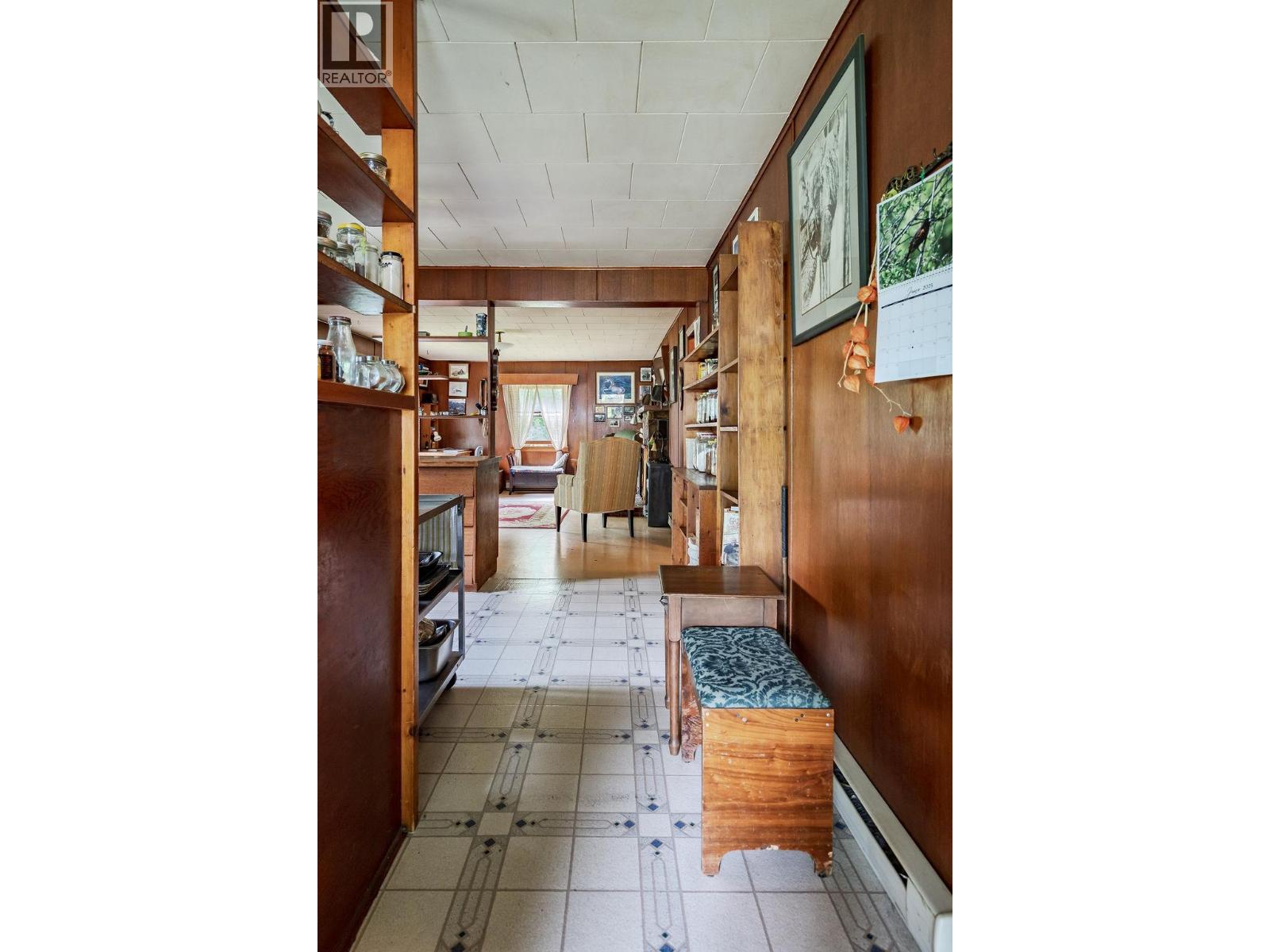 8927 Koehle Road, Kaslo, British Columbia  V0G 1M0 - Photo 14 - 10360984