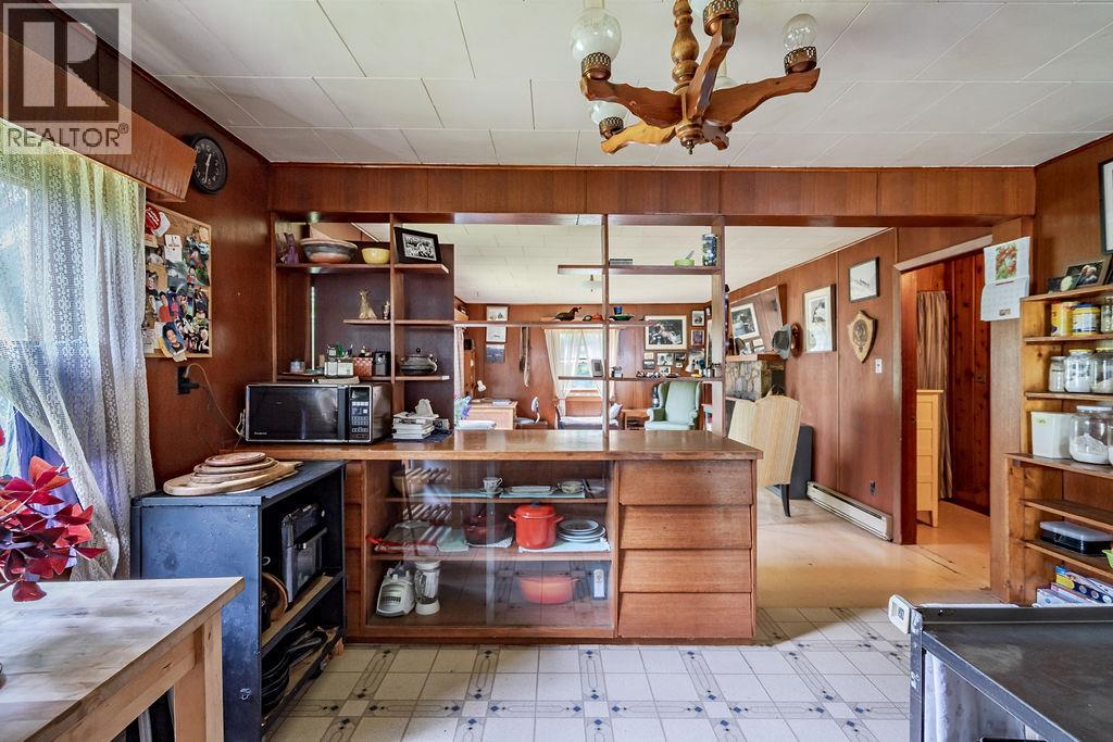 8927 Koehle Road, Kaslo, British Columbia  V0G 1M0 - Photo 19 - 10360984