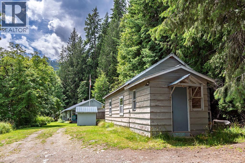 8927 Koehle Road, Kaslo, British Columbia  V0G 1M0 - Photo 43 - 10360984