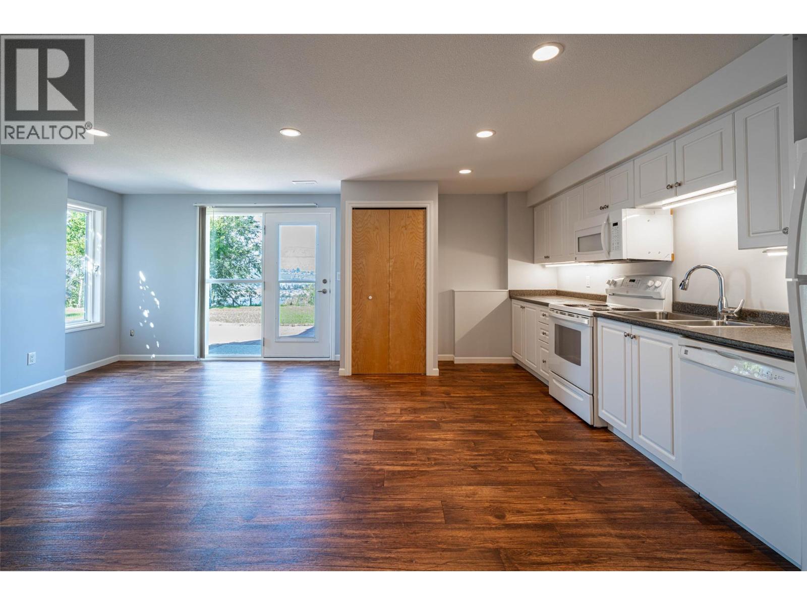 4491 Hebbert Road, Lake Country, British Columbia  V4V 2A8 - Photo 60 - 10359638