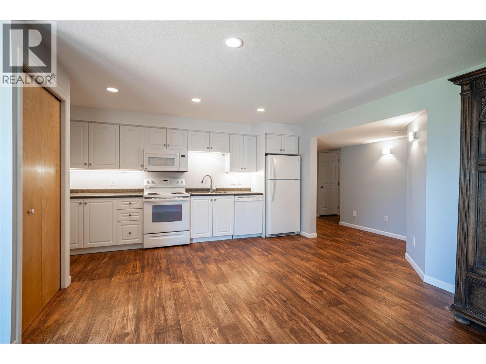 4491 Hebbert Road, Lake Country, British Columbia  V4V 2A8 - Photo 63 - 10359638