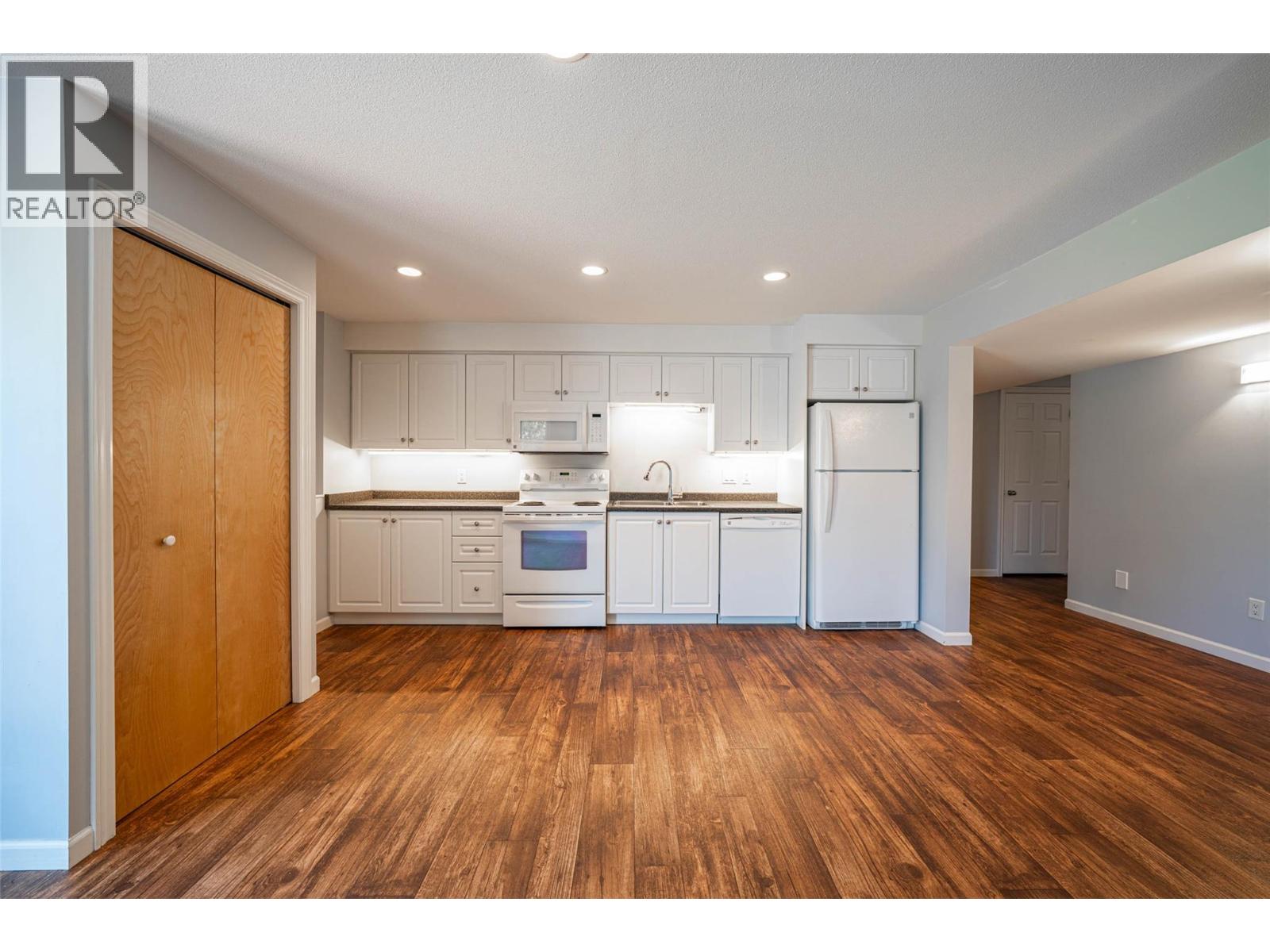 4491 Hebbert Road, Lake Country, British Columbia  V4V 2A8 - Photo 64 - 10359638