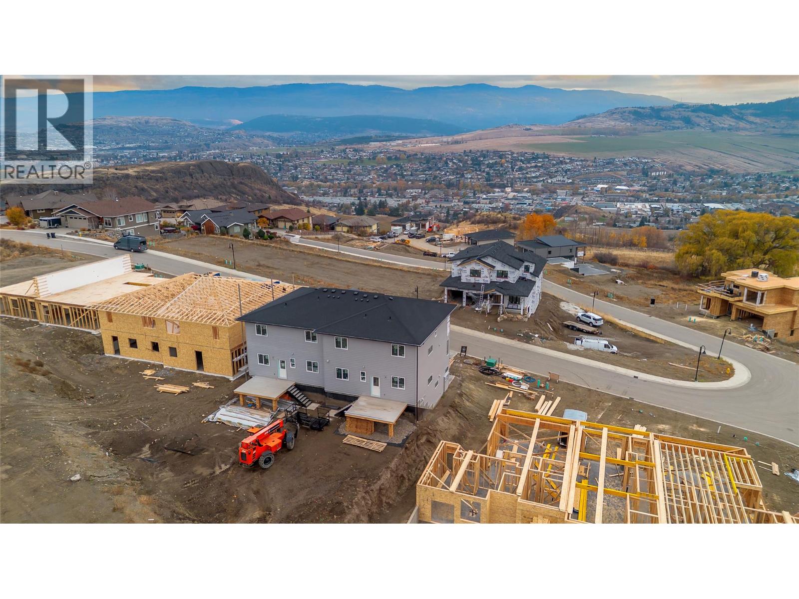 4315 Painted Turtle Drive, Vernon, British Columbia  V1T 9W4 - Photo 74 - 10360986