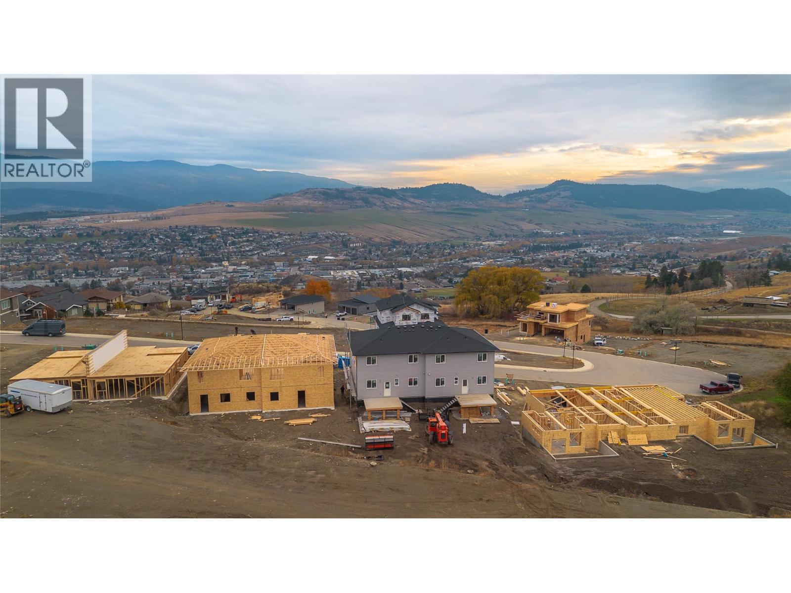 4315 Painted Turtle Drive, Vernon, British Columbia  V1T 9W4 - Photo 83 - 10360986