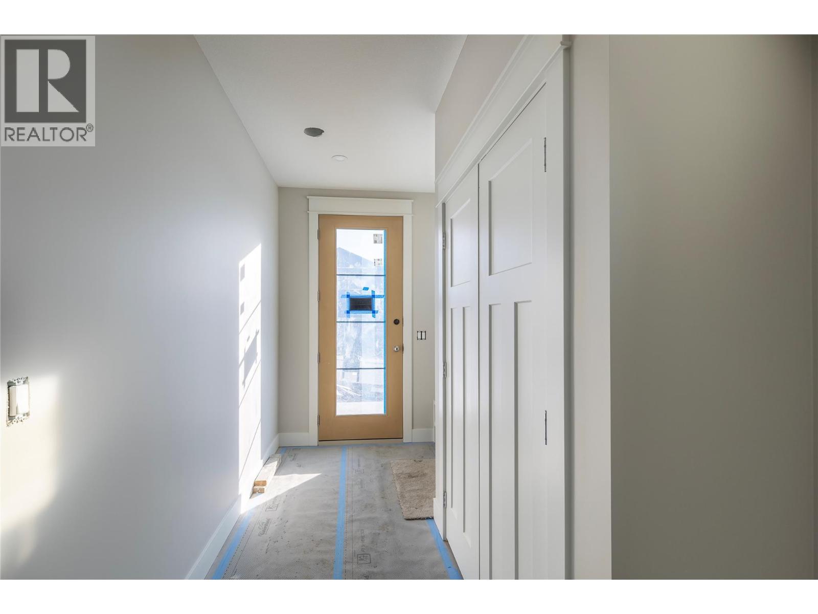 4317 Painted Turtle Drive, Vernon, British Columbia  V1T 9W4 - Photo 6 - 10360643