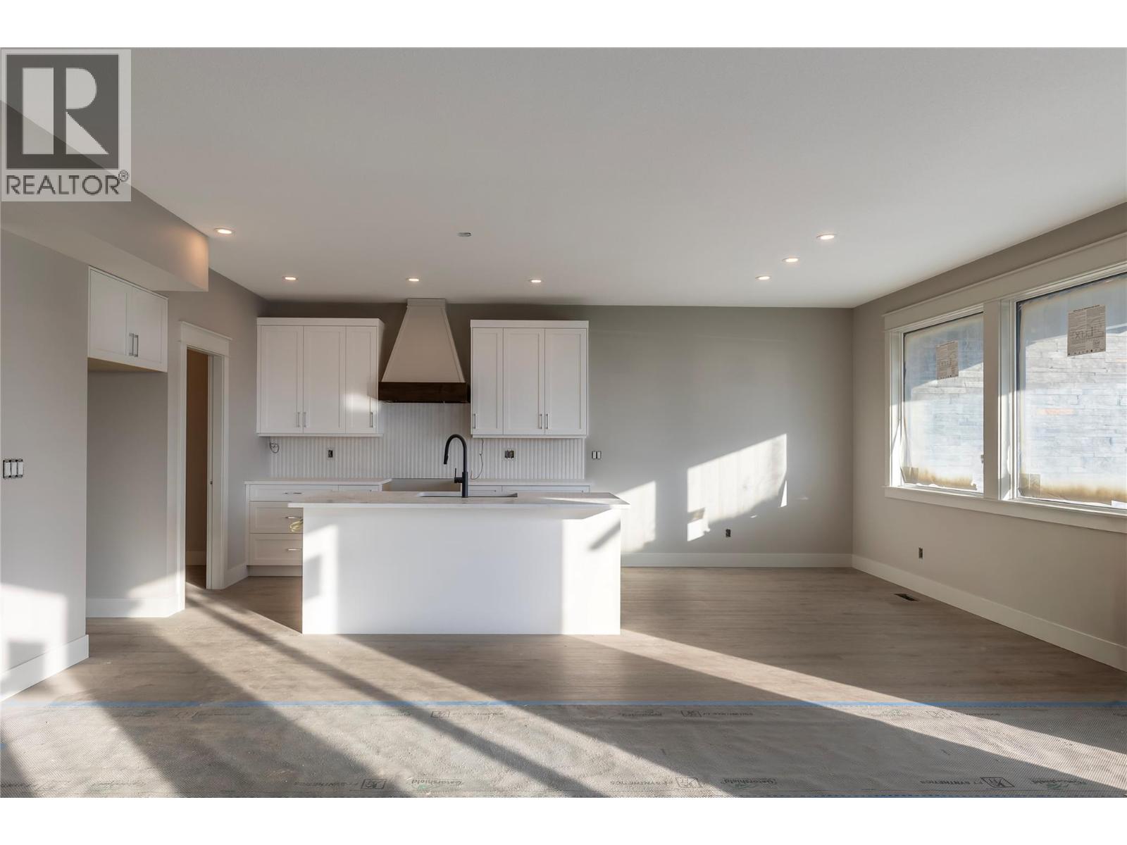 4317 Painted Turtle Drive, Vernon, British Columbia  V1T 9W4 - Photo 9 - 10360643