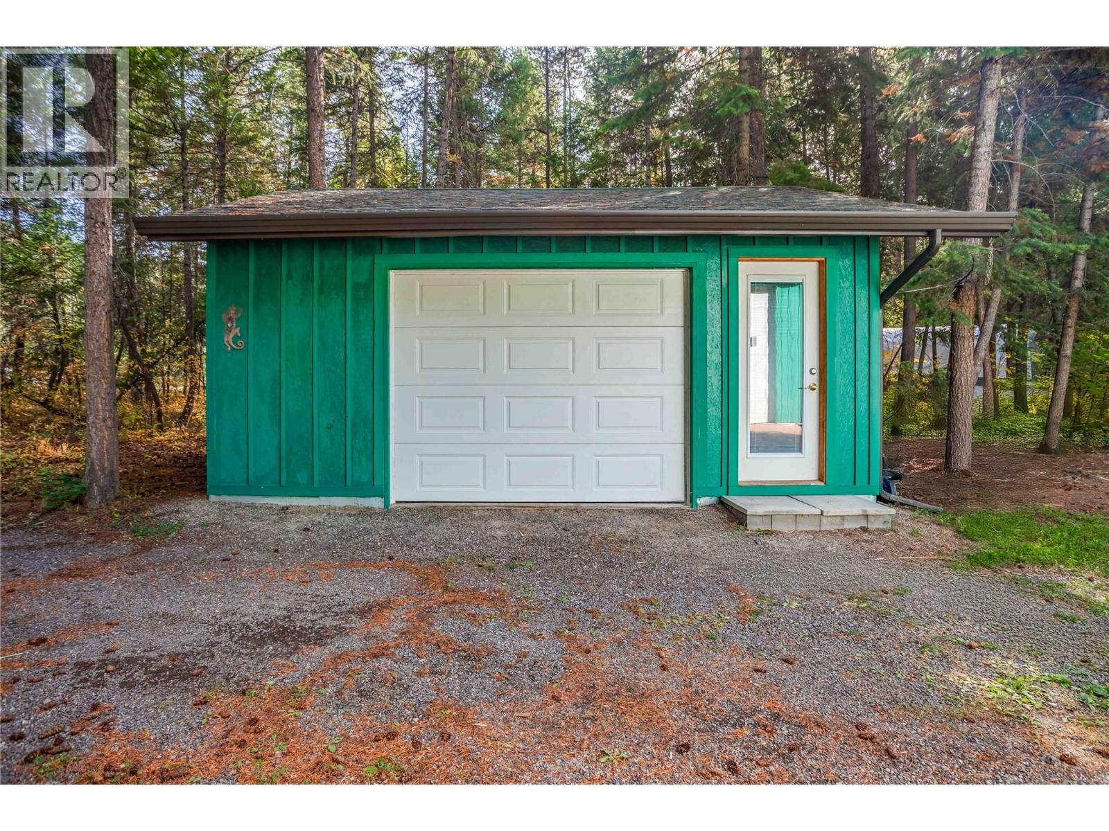 60 Pringle Road, Carmi, British Columbia  V0H 1A0 - Photo 33 - 10326486