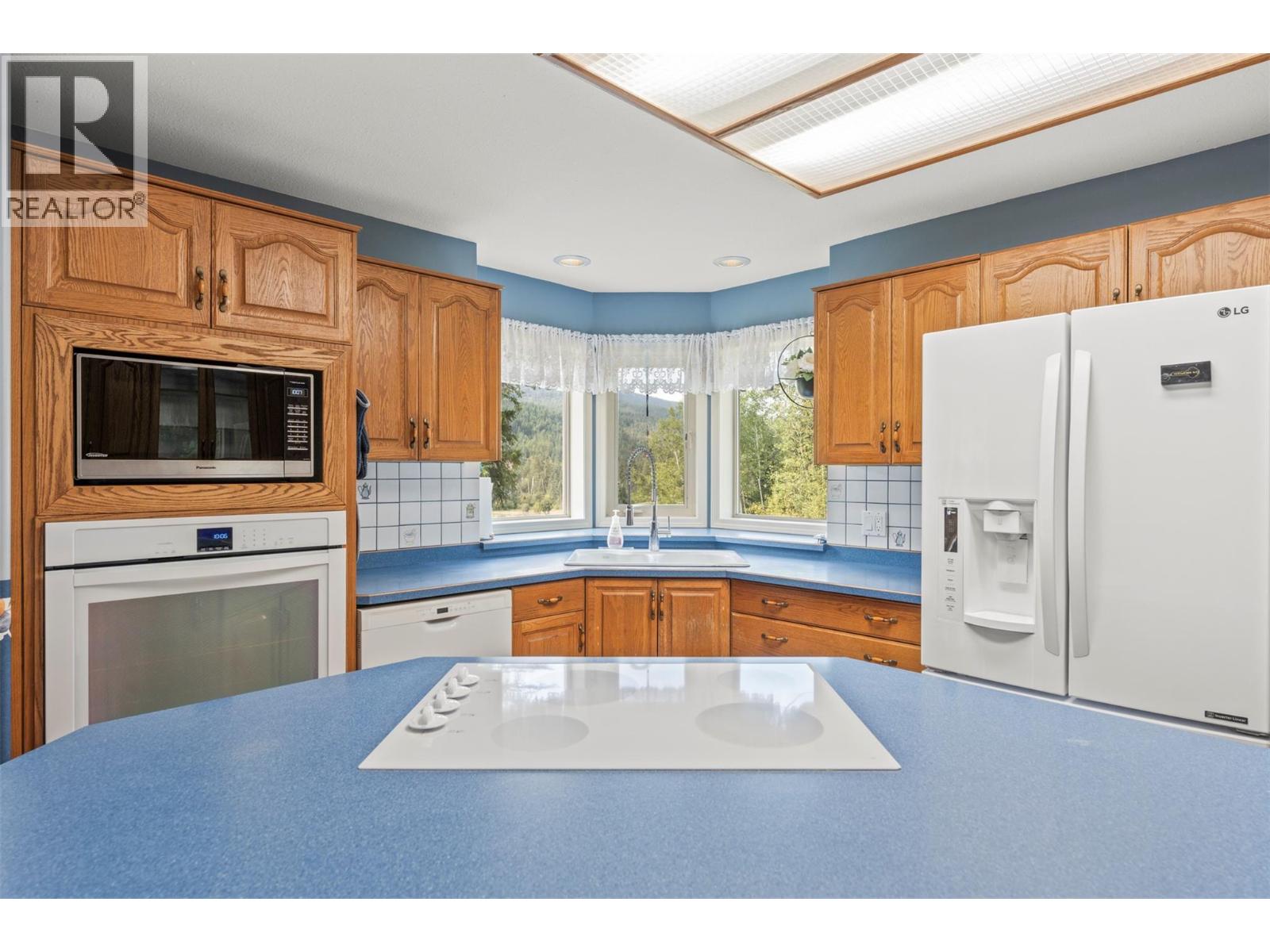 995 Shuswap River Drive, Lumby, British Columbia  V0E 2G6 - Photo 32 - 10360534