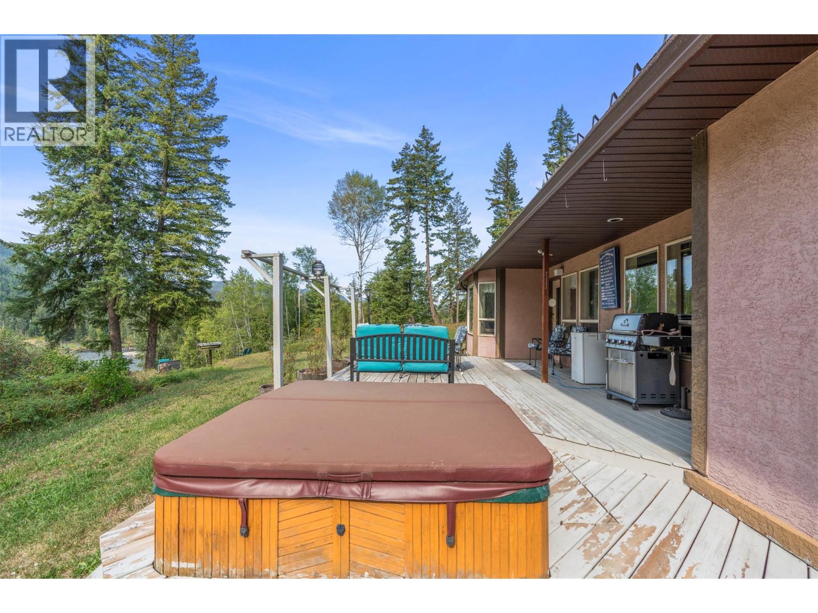 995 Shuswap River Drive, Lumby, British Columbia  V0E 2G6 - Photo 7 - 10360534