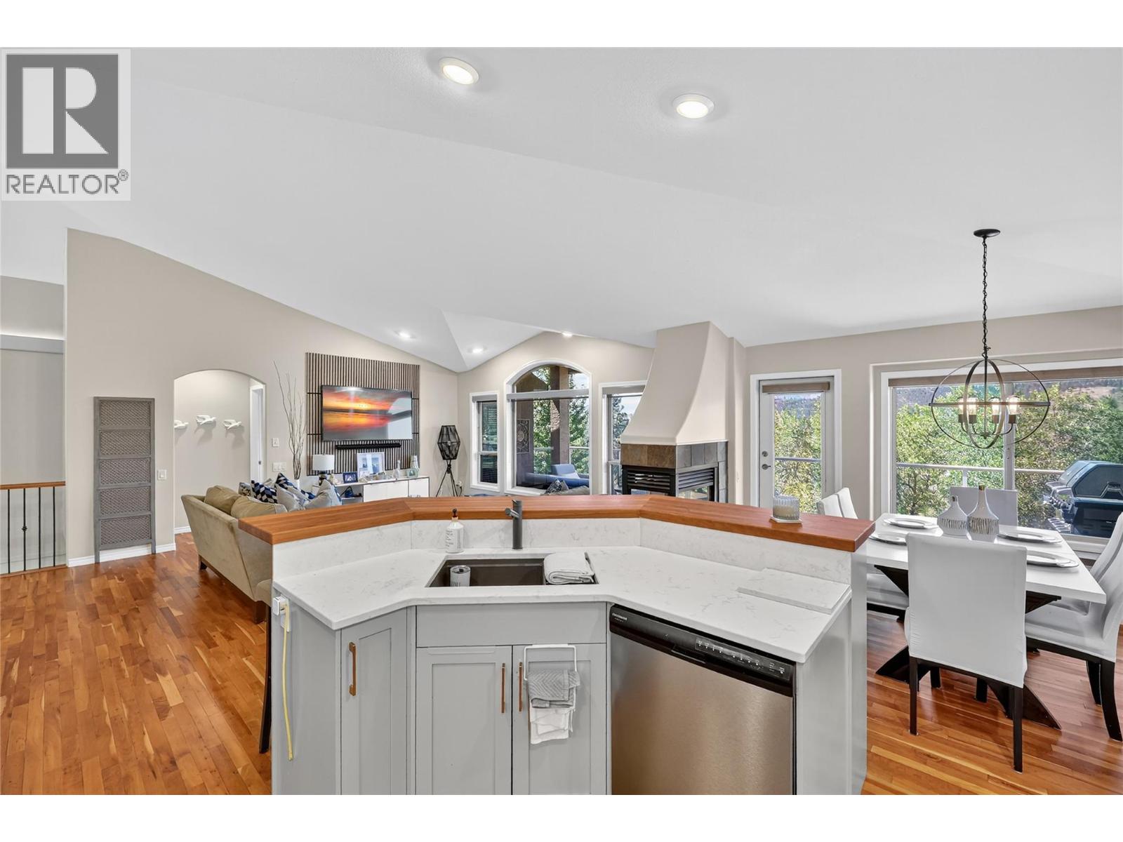 600 Denali Drive, Kelowna, British Columbia  V1V 2P6 - Photo 12 - 10359424