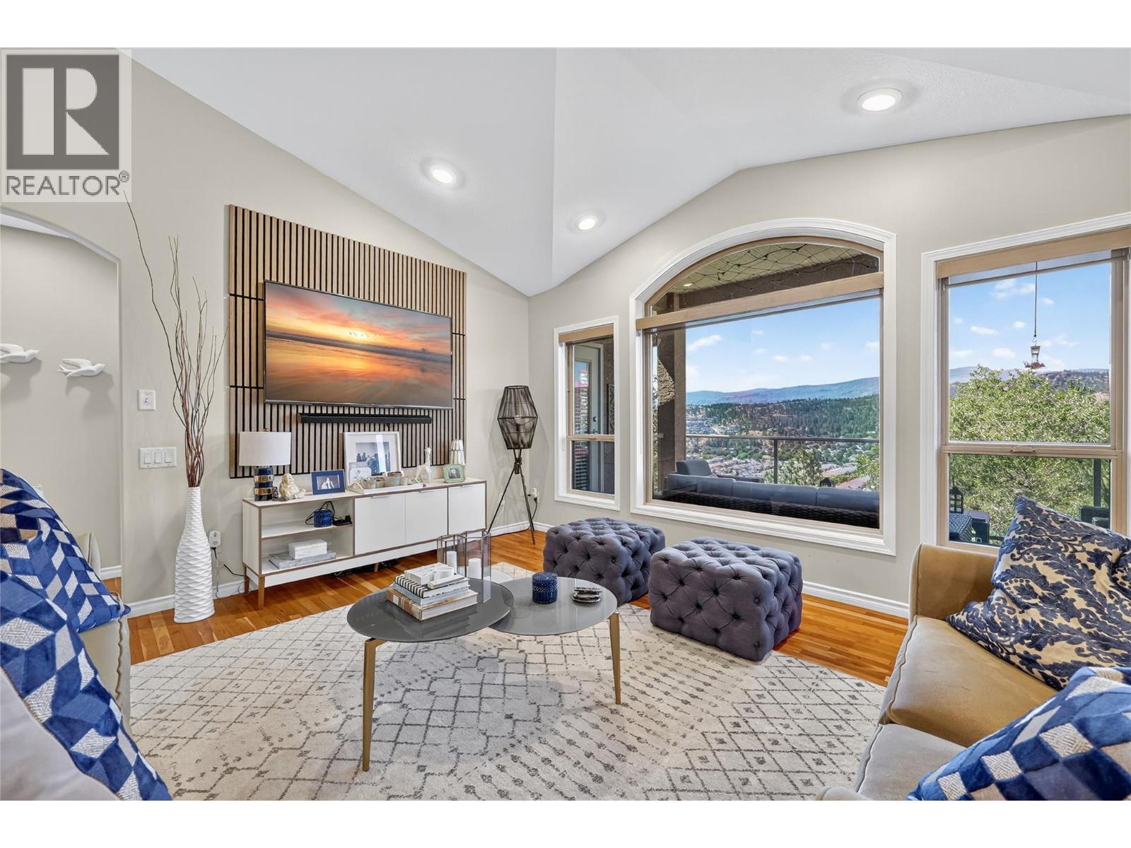 600 Denali Drive, Kelowna, British Columbia  V1V 2P6 - Photo 3 - 10359424