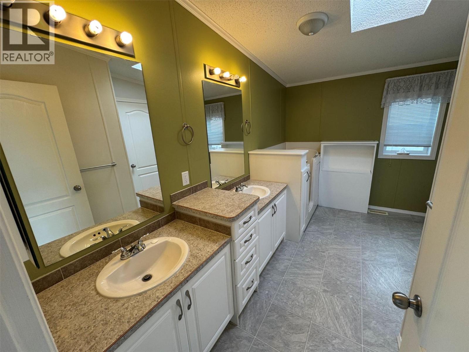 5455 Almond Gardens Road Unit# E4, Grand Forks, British Columbia  V0H 1H4 - Photo 11 - 10361145