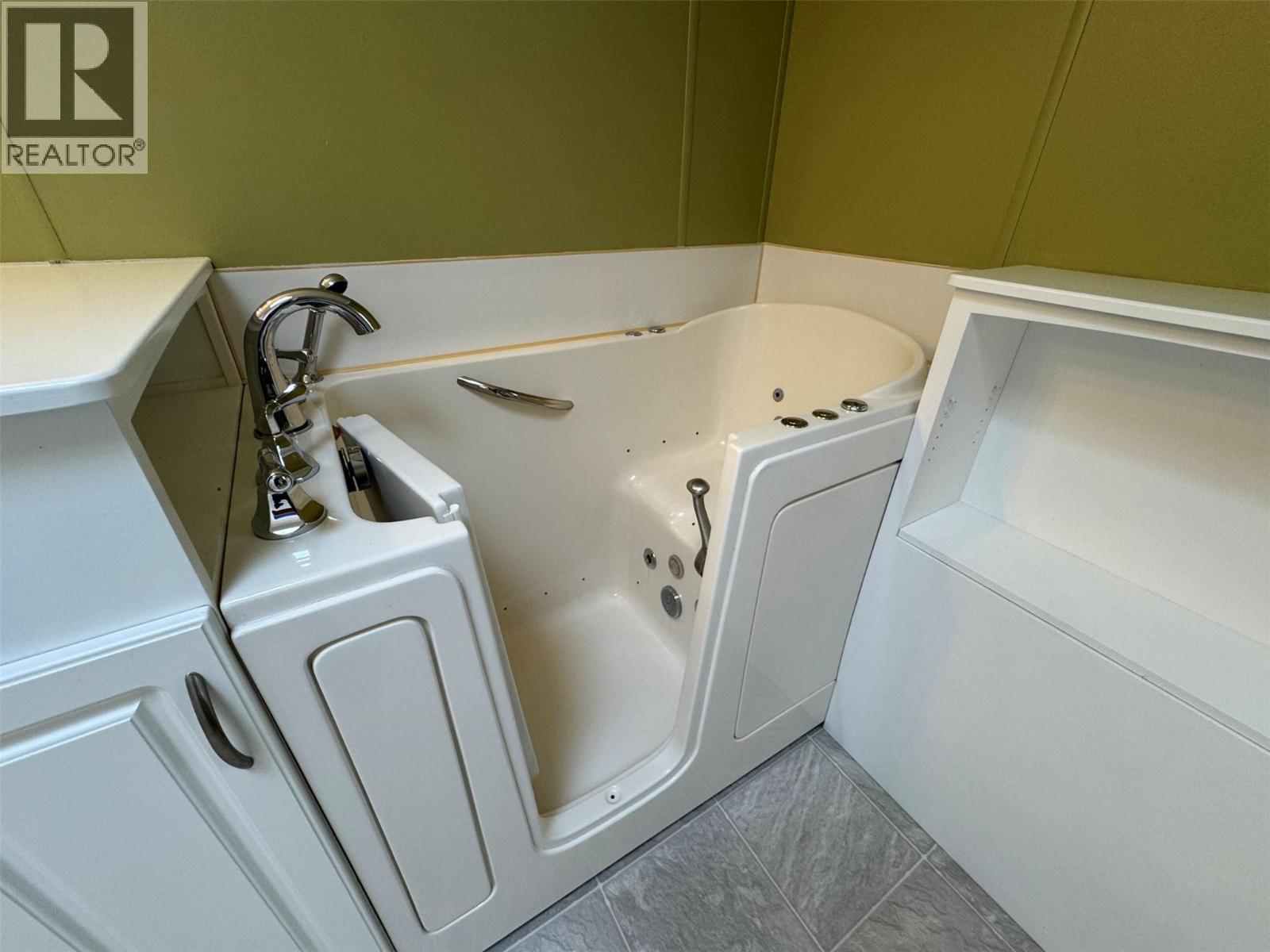 5455 Almond Gardens Road Unit# E4, Grand Forks, British Columbia  V0H 1H4 - Photo 12 - 10361145