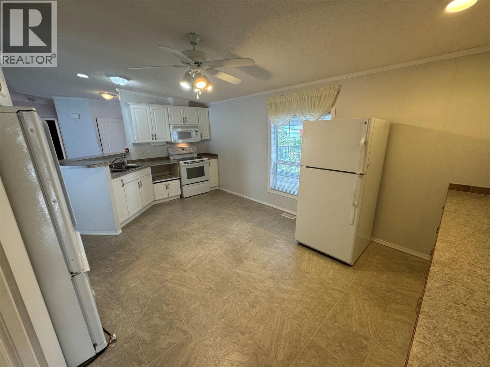 5455 Almond Gardens Road Unit# E4, Grand Forks, British Columbia  V0H 1H4 - Photo 8 - 10361145