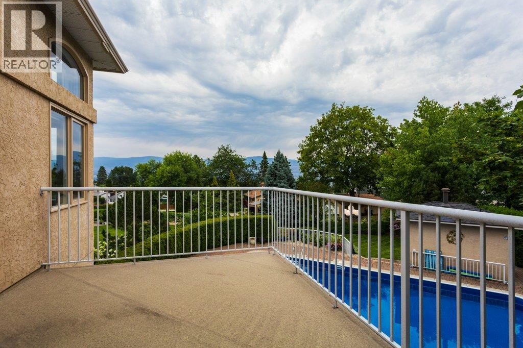 1061 Avondale Place, West Kelowna, British Columbia  V1Z 3J9 - Photo 40 - 10360890