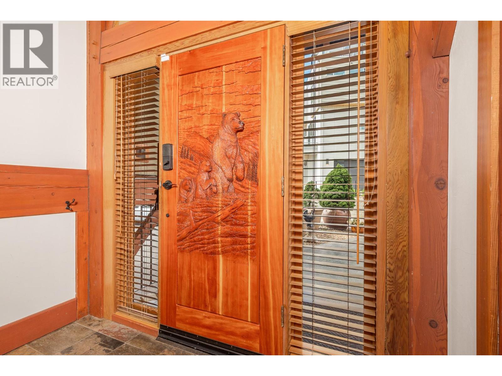 7302 Old Stamp Mill Road, Vernon, British Columbia  V1H 1N2 - Photo 10 - 10359418