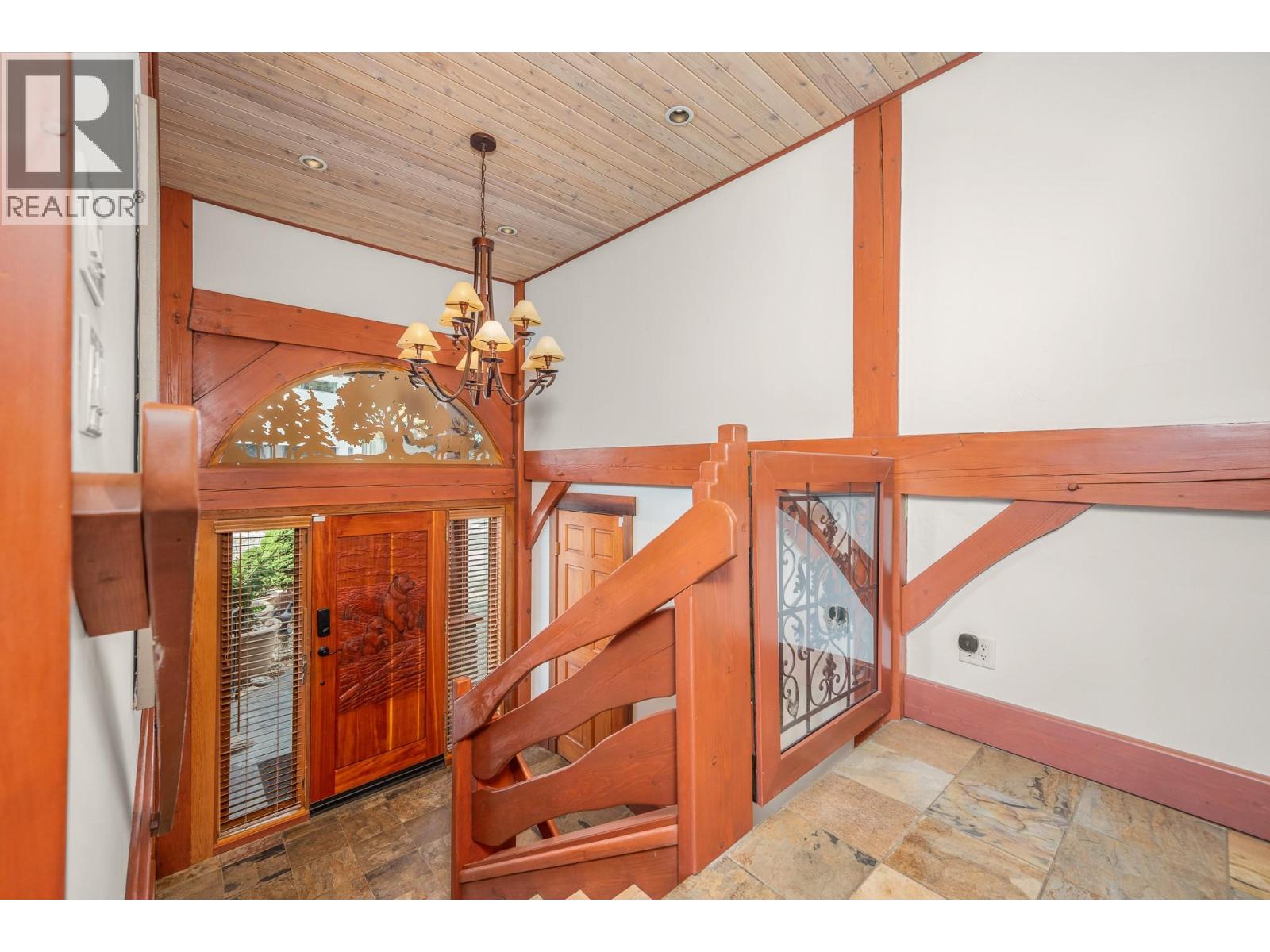 7302 Old Stamp Mill Road, Vernon, British Columbia  V1H 1N2 - Photo 11 - 10359418