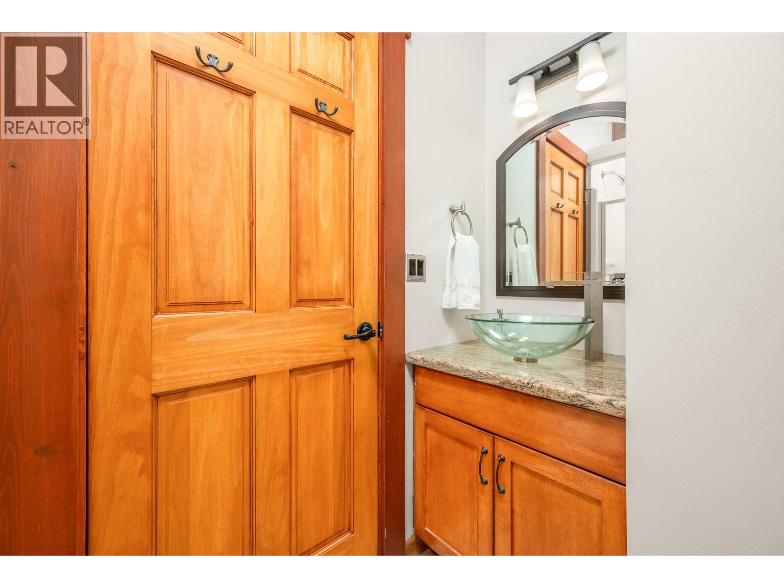 7302 Old Stamp Mill Road, Vernon, British Columbia  V1H 1N2 - Photo 28 - 10359418