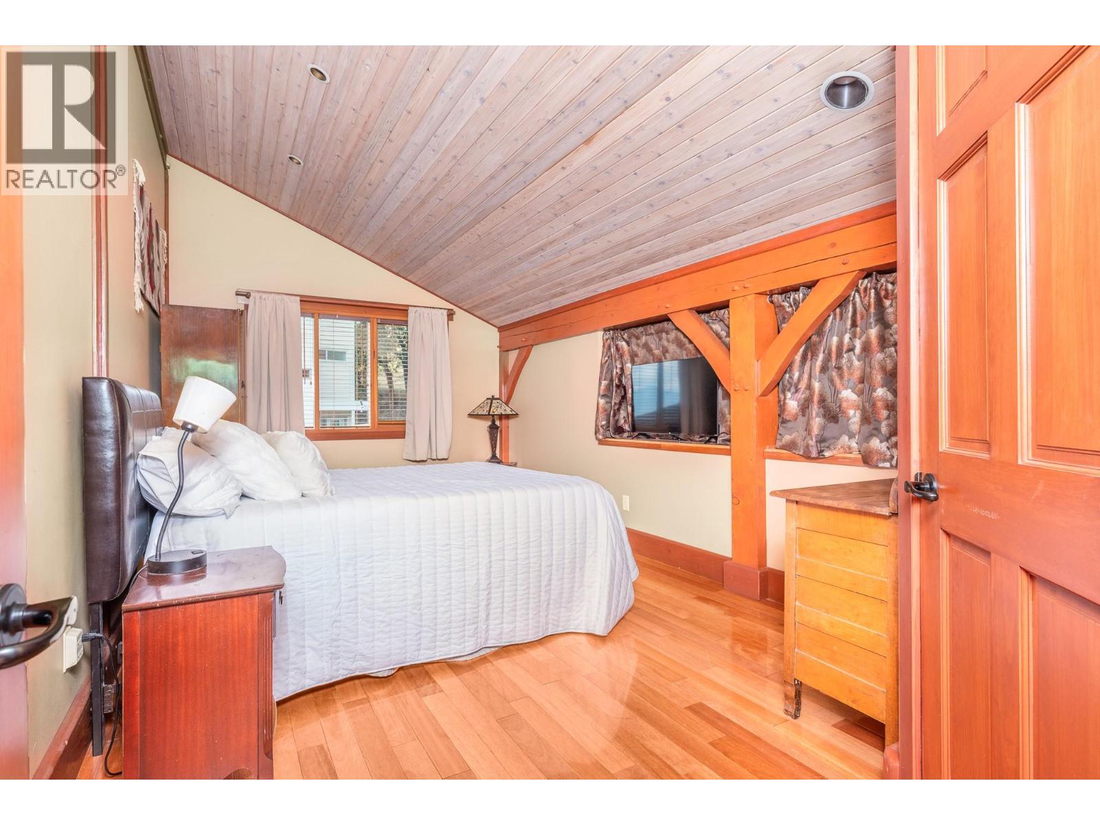 7302 Old Stamp Mill Road, Vernon, British Columbia  V1H 1N2 - Photo 30 - 10359418