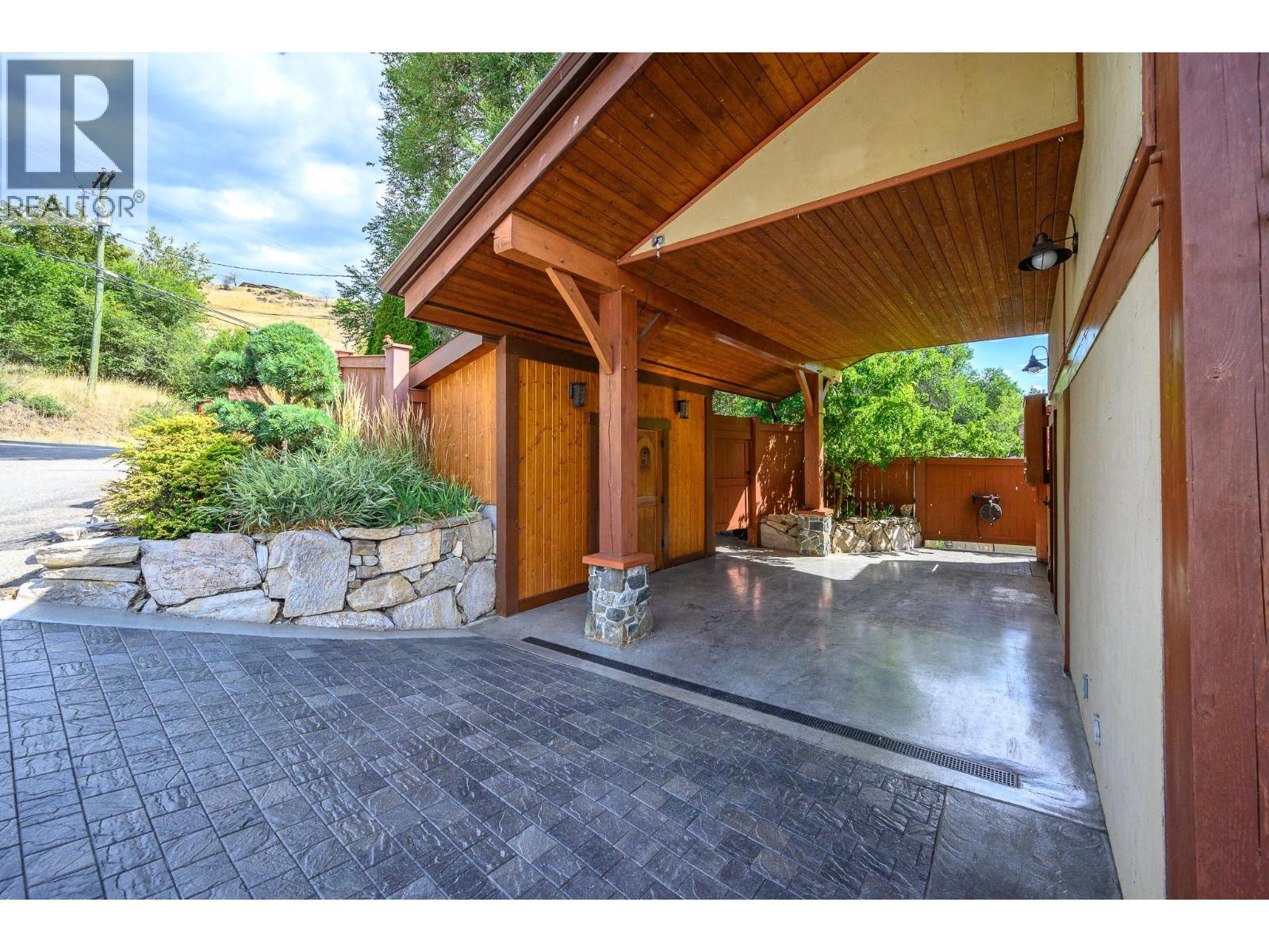 7302 Old Stamp Mill Road, Vernon, British Columbia  V1H 1N2 - Photo 49 - 10359418