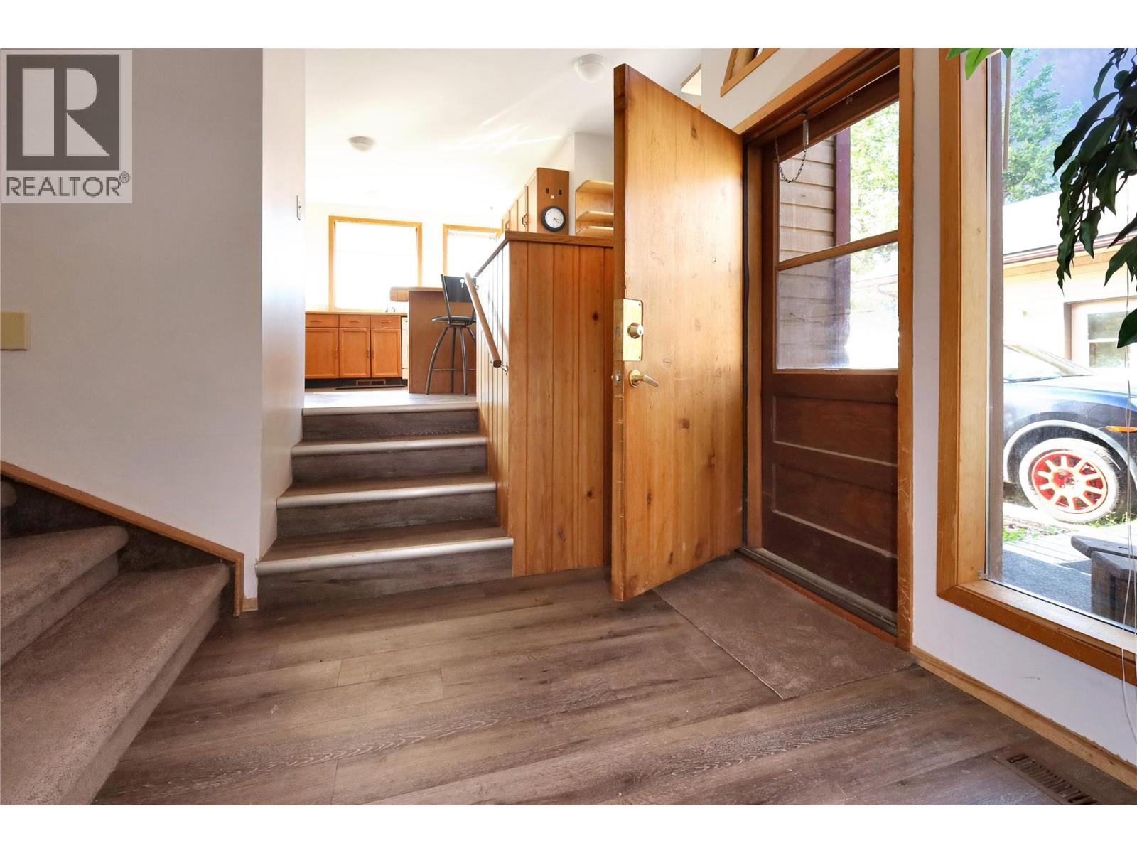 7560 Jackson Avenue, Radium Hot Springs, British Columbia  V0A 1M0 - Photo 17 - 10361139