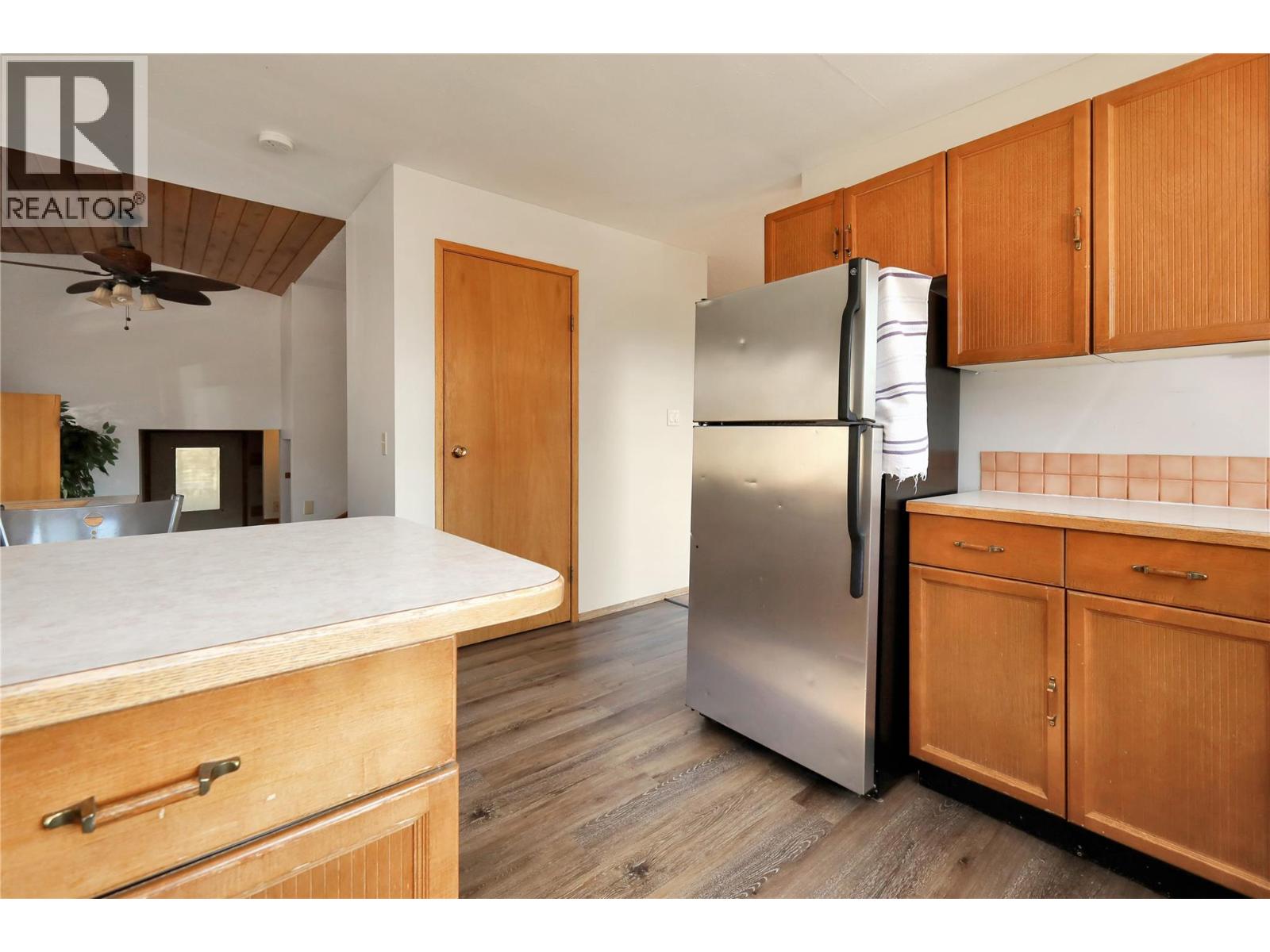 7560 Jackson Avenue, Radium Hot Springs, British Columbia  V0A 1M0 - Photo 21 - 10361139