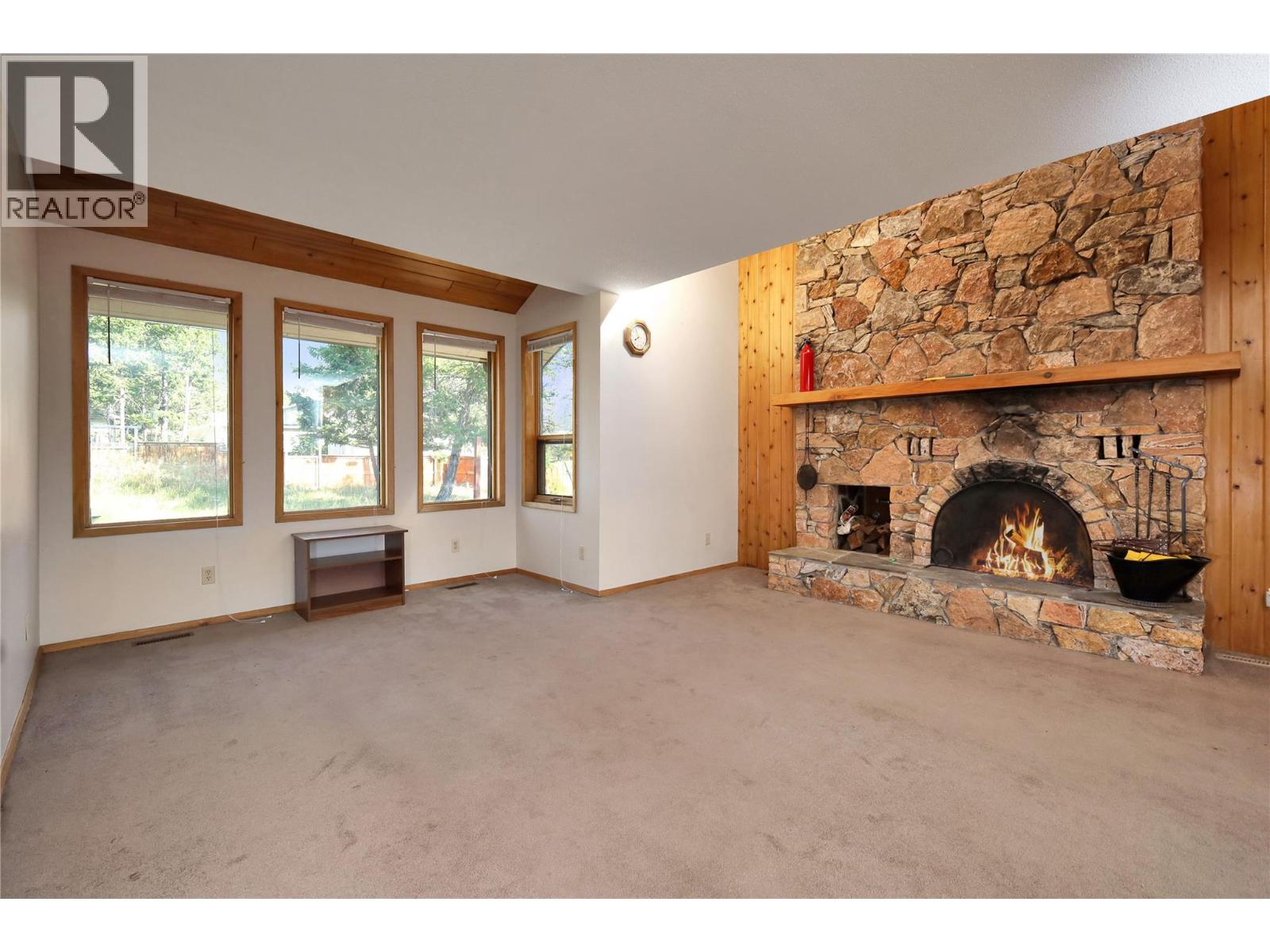 7560 Jackson Avenue, Radium Hot Springs, British Columbia  V0A 1M0 - Photo 33 - 10361139