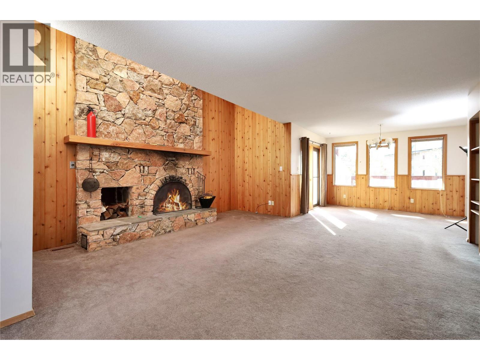 7560 Jackson Avenue, Radium Hot Springs, British Columbia  V0A 1M0 - Photo 34 - 10361139