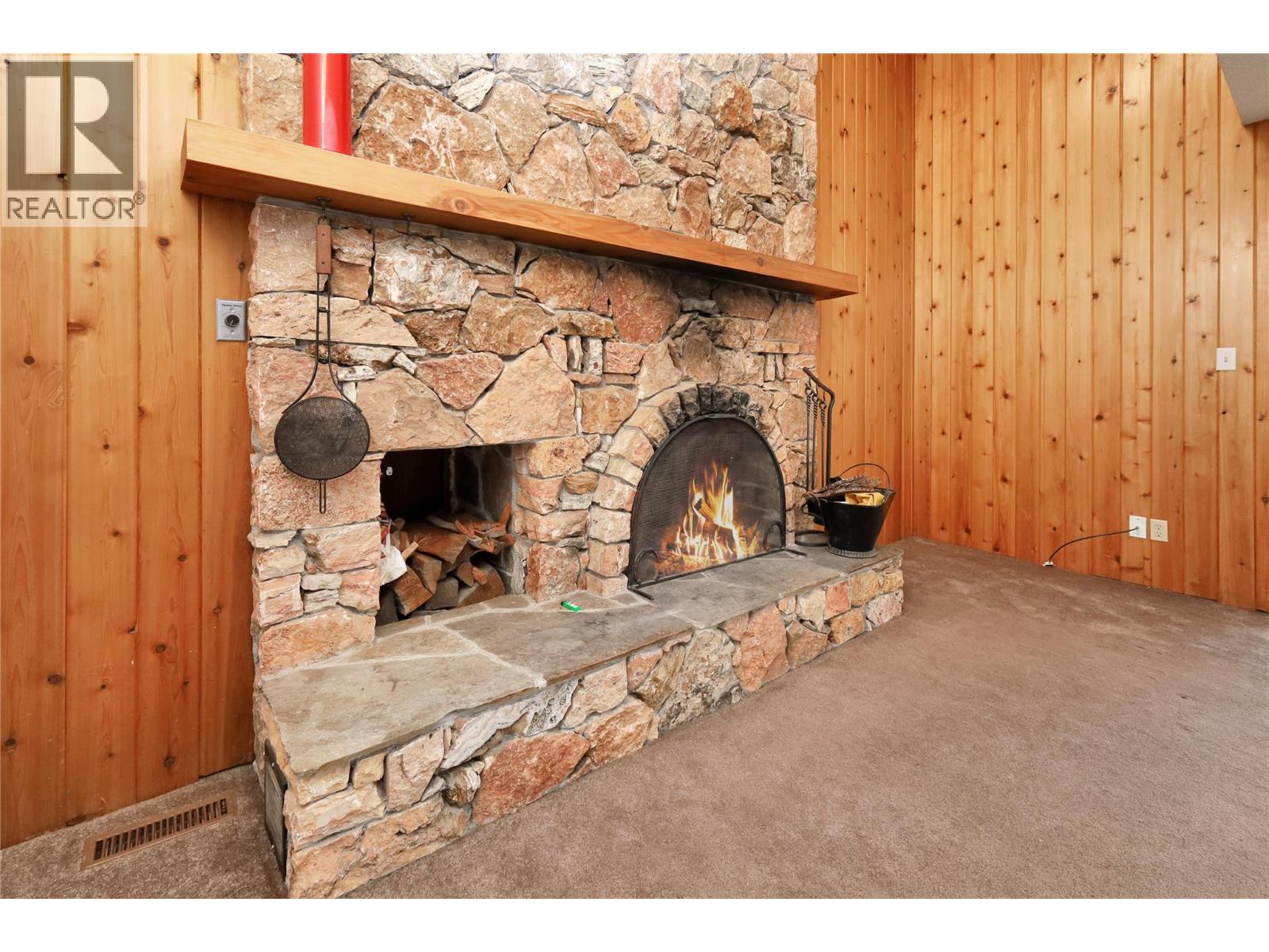 7560 Jackson Avenue, Radium Hot Springs, British Columbia  V0A 1M0 - Photo 35 - 10361139