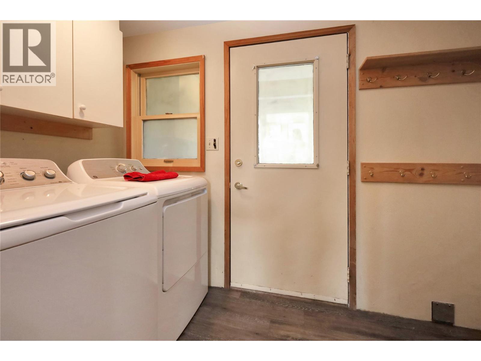 7560 Jackson Avenue, Radium Hot Springs, British Columbia  V0A 1M0 - Photo 36 - 10361139