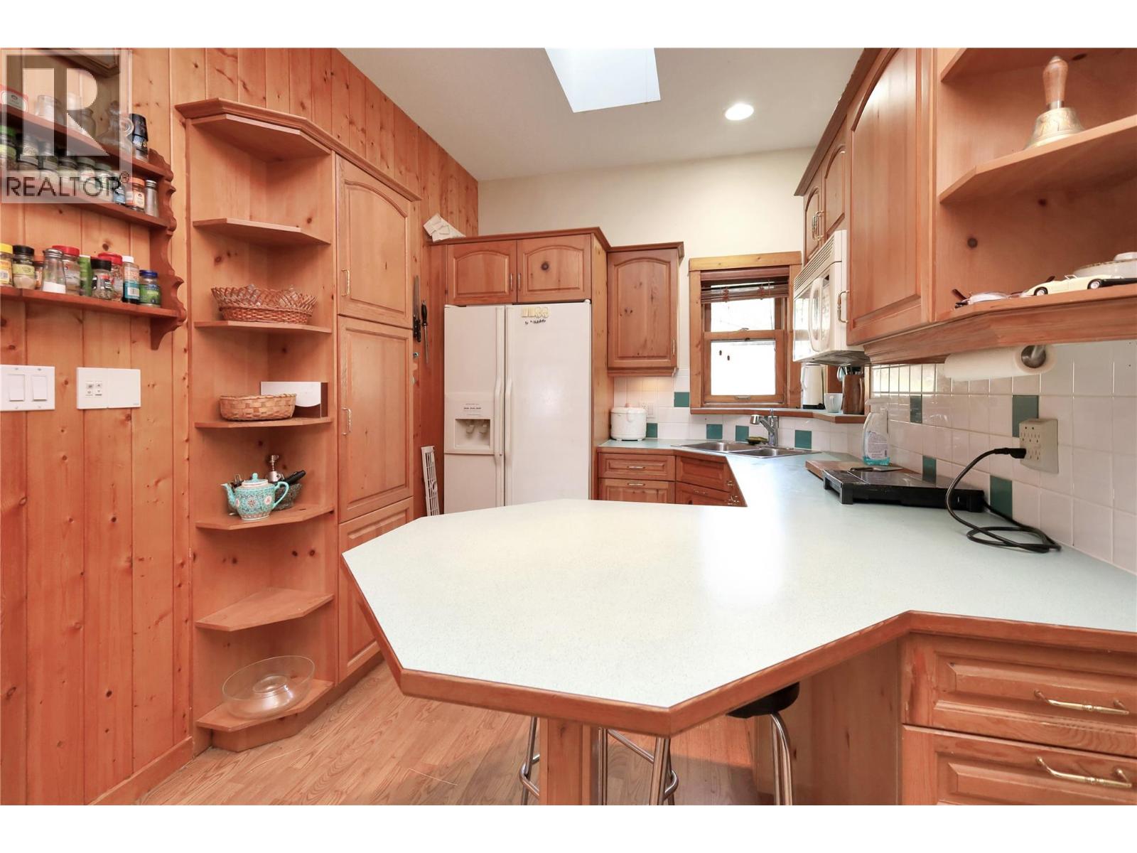 7560 Jackson Avenue, Radium Hot Springs, British Columbia  V0A 1M0 - Photo 39 - 10361139