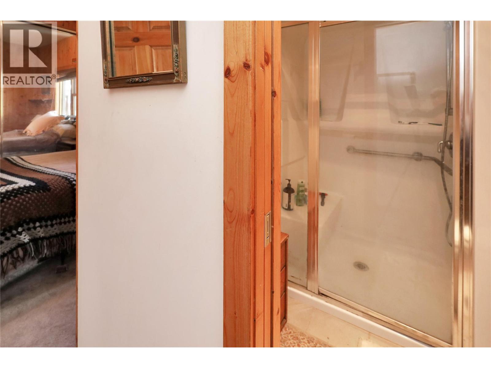 7560 Jackson Avenue, Radium Hot Springs, British Columbia  V0A 1M0 - Photo 44 - 10361139